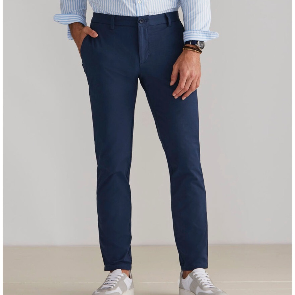Vineyard Vines Men's Navy Pants size 28x30